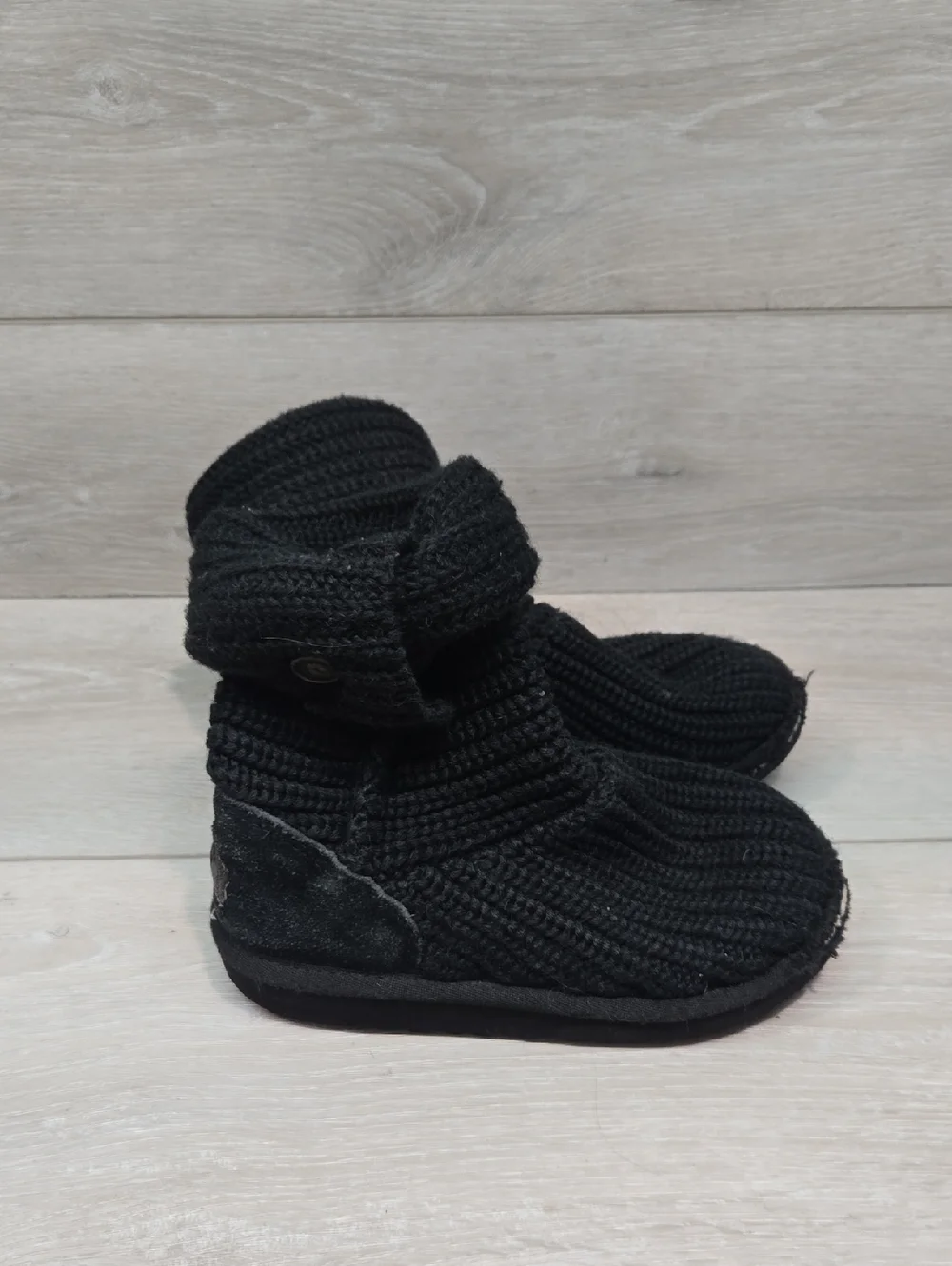 UGG Australia Kids 5649 Girl Black Knit Tall Button Side Boots Shoes Sz 11